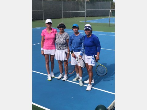 Right photo of tennis players