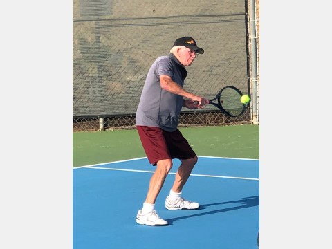 Right photo of tennis players